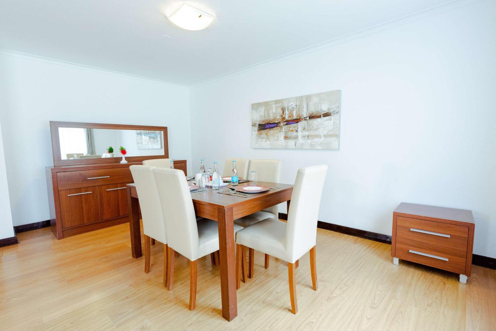 Heri Heights Hotel Apartments, Surestay Collection By Best Western Nairobi Eksteriør bilde